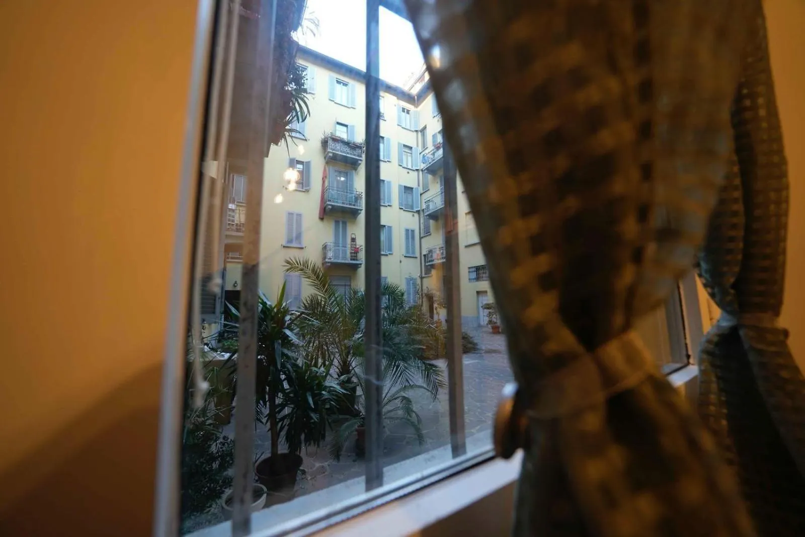 Lepontina 13 Apartment Milan