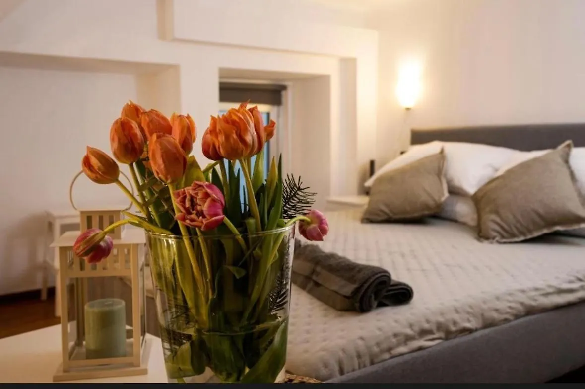 Lepontina 13 Apartment Milan